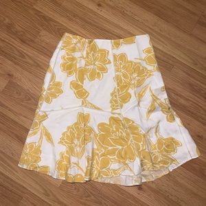 Size 6 Ann Taylor skirt